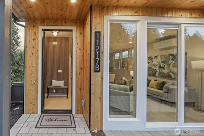 11217 NE 95th Street #B, Kirkland, WA 98033 - Photo 4