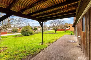 206 Bayside Pl, Bellingham, WA 98225 - Photo 28