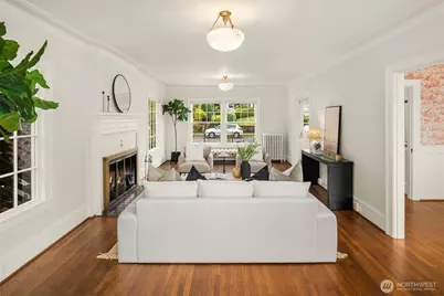 5260 18th Avenue NE, Seattle, WA 98105 - Photo 6