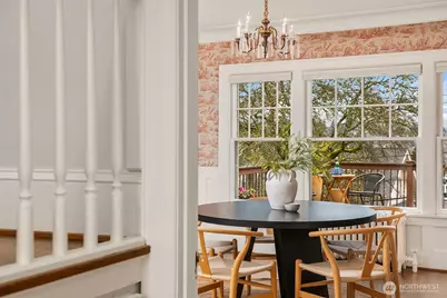 5260 18th Avenue NE, Seattle, WA 98105 - Photo 12