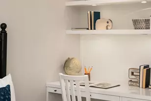 364 Highland Dr, Seattle, WA 98109 - Photo 30