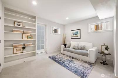 1035 NE 100th Street, Seattle, WA 98125 - Photo 18