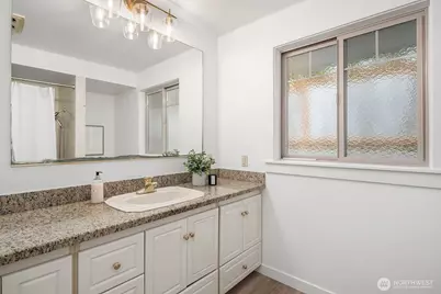 3057 241st Avenue SE, Sammamish, WA 98075 - Photo 24