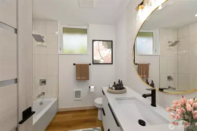 4306 S Holden Street, Seattle, WA 98118 - Photo 8