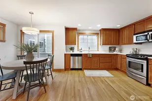 1118 NW 56th St, Seattle, WA 98107 - Photo 8