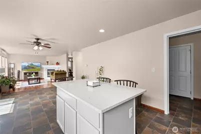 4910 139th Place SE, Snohomish, WA 98296 - Photo 16