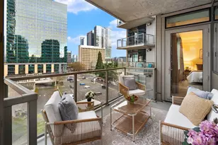 10610 NE 9th Pl, Bellevue, WA 98004 - Photo 4