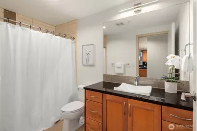 10610 NE 9th Place #809, Bellevue, WA 98004 - Photo 26