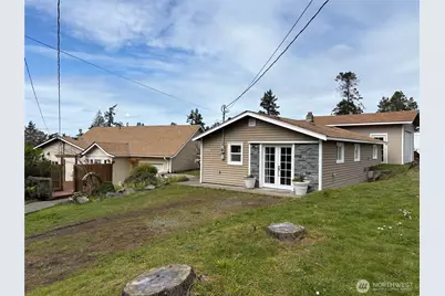 818 Serene View Road, Camano Island, WA 98282 - Photo 4