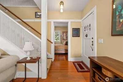 813 Midway Avenue NW, Olympia, WA 98502 - Photo 4