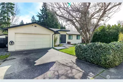 11132 159th Avenue NE, Redmond, WA 98052 - Photo 2