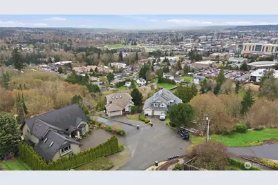 1924 5th Street SE, Puyallup, WA 98372 - Photo 2