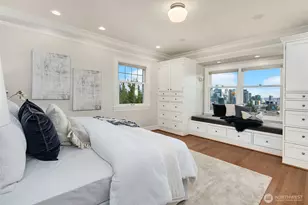 360 Highland Dr, Seattle, WA 98109 - Photo 16