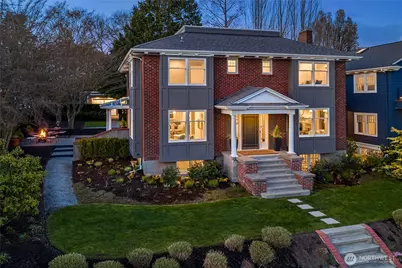 360 Highland Drive, Seattle, WA 98109 - Photo 2