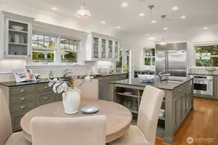 360 Highland Dr, Seattle, WA 98109 - Photo 4