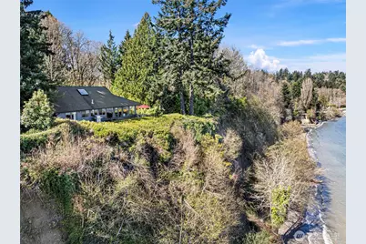 8032 SW 222nd Place, Vashon, WA 98070 - Photo 2