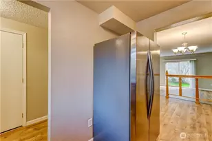 12838 SE 141st Ln, Bellevue, WA 98006 - Photo 4