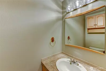 12838 SE 141st Lane #F103, Bellevue, WA 98006 - Photo 8