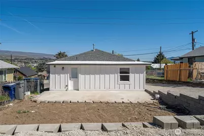 918 Cashmere Street, Wenatchee, WA 98801 - Photo 8