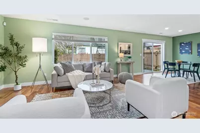 8303 10th Place SE, Lake Stevens, WA 98258 - Photo 4