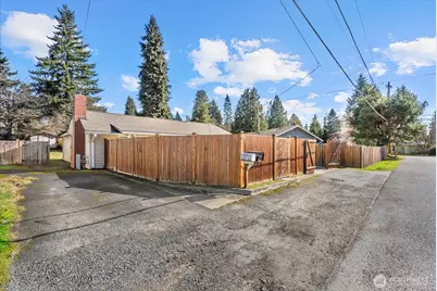 17004 11th Avenue NE, Shoreline, WA 98155 - Photo 28