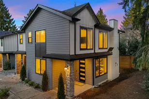 10931 NE 133rd St, Kirkland, WA 98034 - Photo 1