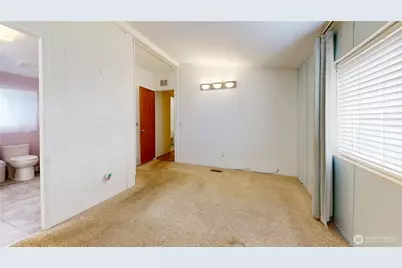 2600 E Division Street #42, Mount Vernon, WA 98274 - Photo 22