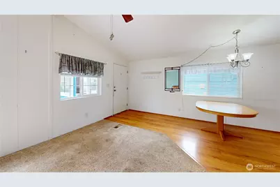 2600 E Division Street #42, Mount Vernon, WA 98274 - Photo 12