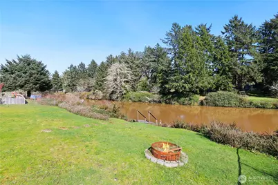 160 Dolphin Avenue NE, Ocean Shores, WA 98569 - Photo 24
