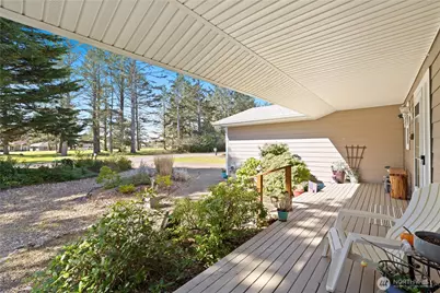 160 Dolphin Avenue NE, Ocean Shores, WA 98569 - Photo 4