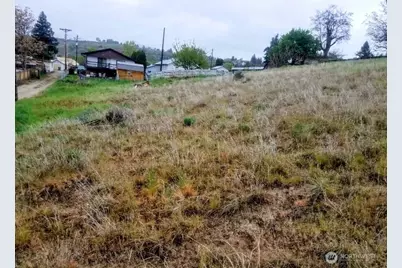 222 Kenwood Street, Omak, WA 98841 - Photo 14