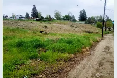 222 Kenwood Street, Omak, WA 98841 - Photo 10