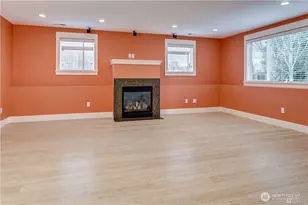 7929 Seward Park Ave S, Seattle, WA 98118 - Photo 12