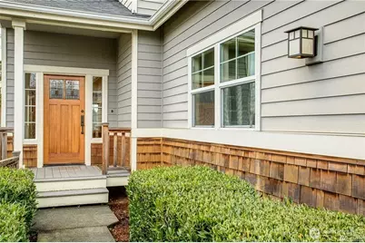 7929 Seward Park Avenue S, Seattle, WA 98118 - Photo 2