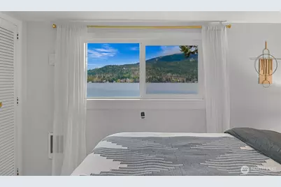 2562 Lake Whatcom Boulevard, Bellingham, WA 98229 - Photo 12