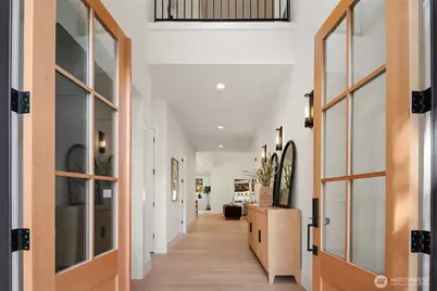 1917 166th Place NE, Bellevue, WA 98008 - Photo 2