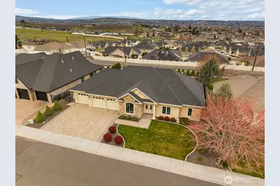 7505 Crestfields Road, Yakima, WA 98903 - Photo 2