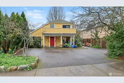 421 Wells Avenue S, Renton, WA 98057 - Photo 1