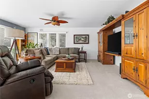 100 NE Alta Vista Dr, Belfair, WA 98528 - Photo 10