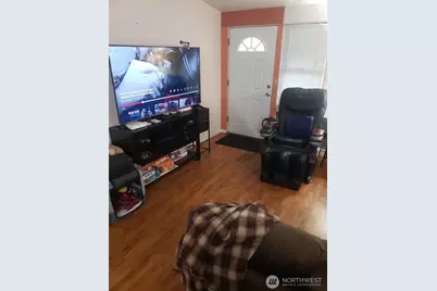 1718 144th Avenue SE, Bellevue, WA 98007 - Photo 4