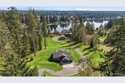 15122 56th Avenue NW, Stanwood, WA 98292 - Photo 2