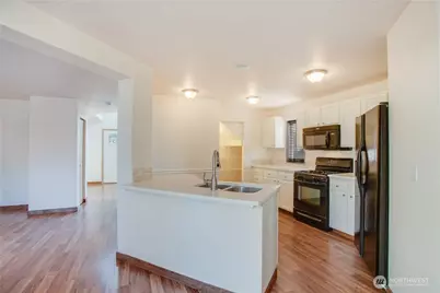 15890 Lakeview Avenue SE, Monroe, WA 98272 - Photo 8