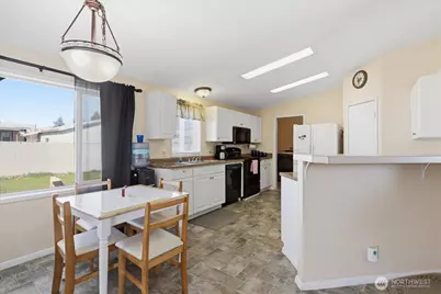 153 NW Quincy Place, Soap Lake, WA 98851 - Photo 12