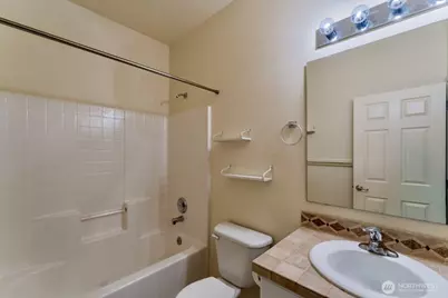 960 Lynnwood Court SE #1027, Renton, WA 98058 - Photo 20