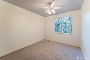 960 Lynnwood Ct SE, Renton, WA 98058 - Photo 18