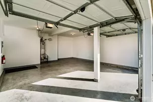 960 Lynnwood Ct SE, Renton, WA 98058 - Photo 24