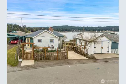 1682 NE Grandview Boulevard, Keyport, WA 98345 - Photo 36