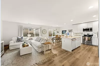 10501 190th Street E, Puyallup, WA 98374 - Photo 2