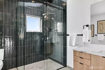 11738 23rd Avenue NE, Seattle, WA 98125 - Photo 22