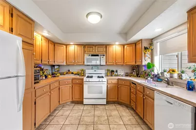 112 & 114 S Lafayette Avenue, Bremerton, WA 98312 - Photo 10